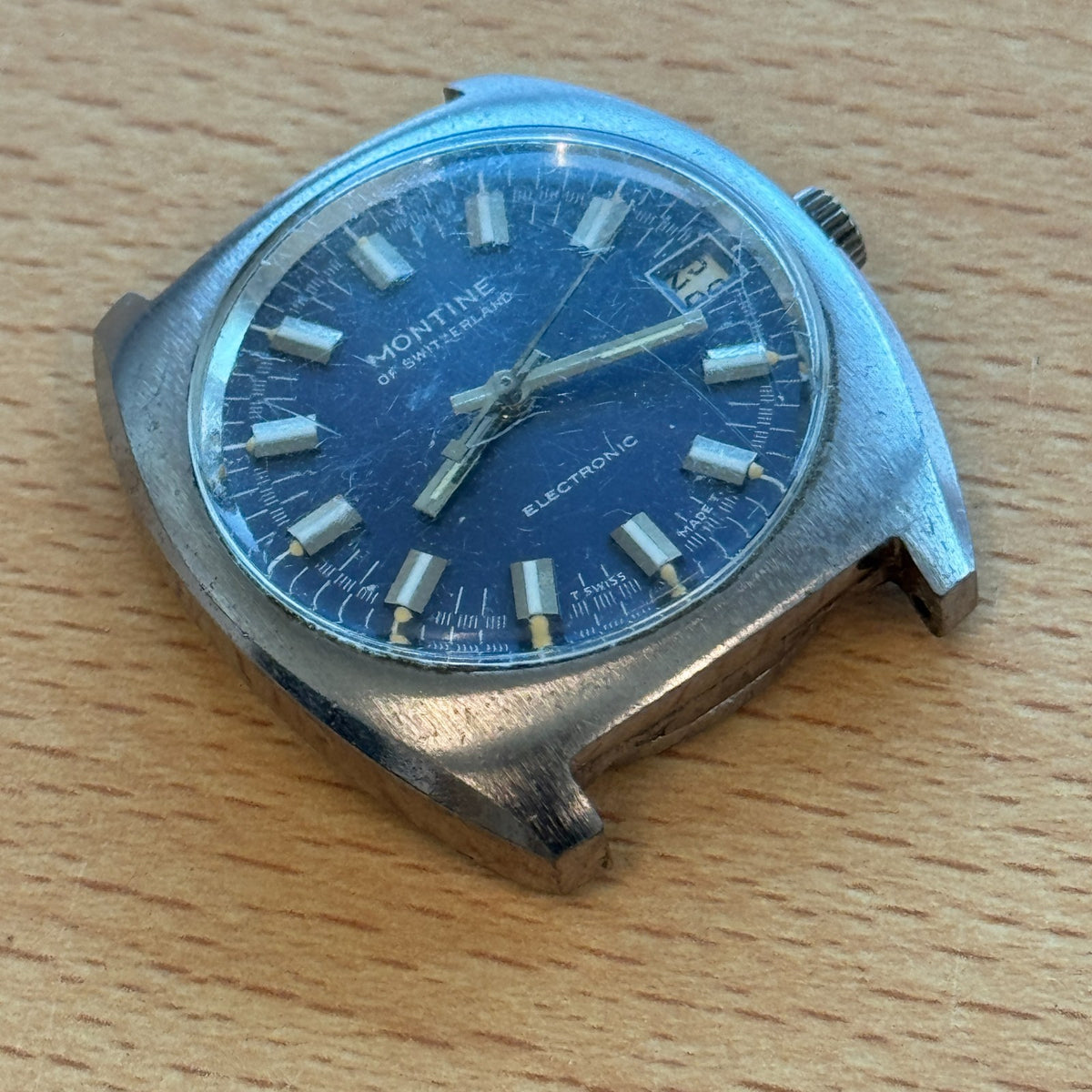 Avia Electronic ESA 9157 Watch - For Parts / Repair - Rare Vintage Men’s 36mm