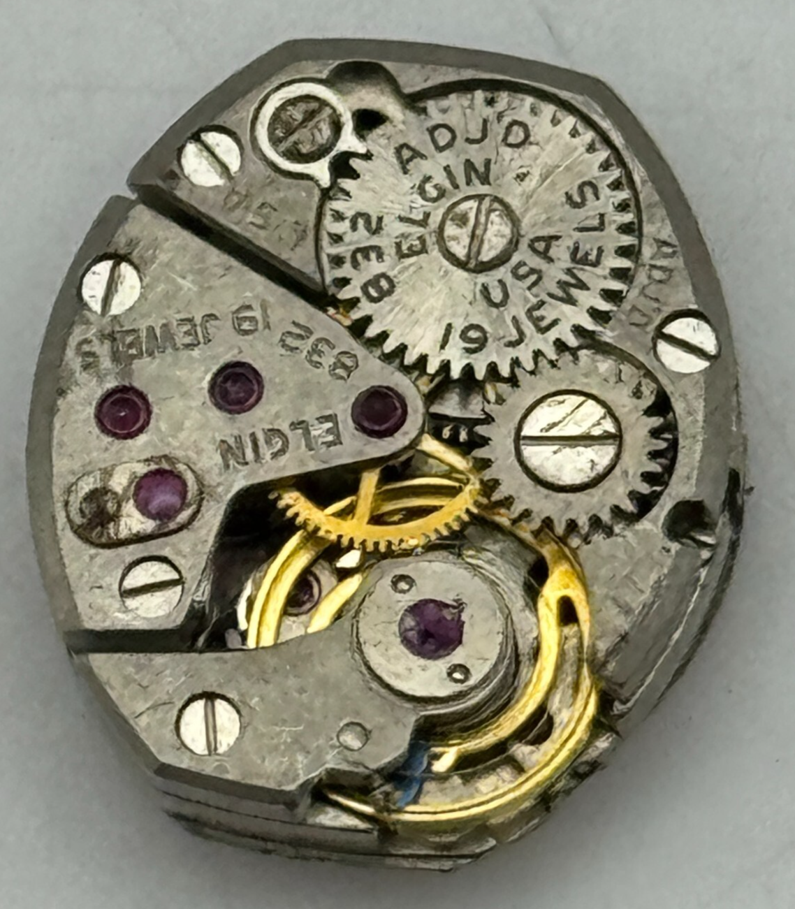Elgin 832 Watch Movement Ladies Manual Wind Rare 19 Jewels Parts Repair 13.2mm
