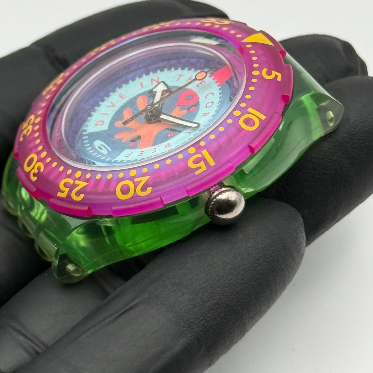 Vintage Swatch Scuba 200 Watch SDG102 Cherry Drops 1994 ETA Quartz 40mm Parts
