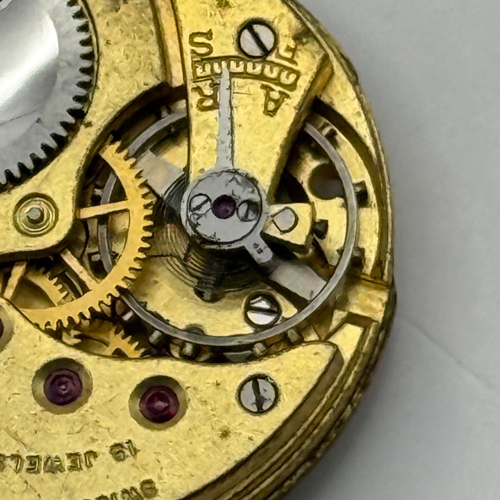 Unidentified Watch Movement Running 15 Jewels Swiss Manual Wind Parts 24.9mm