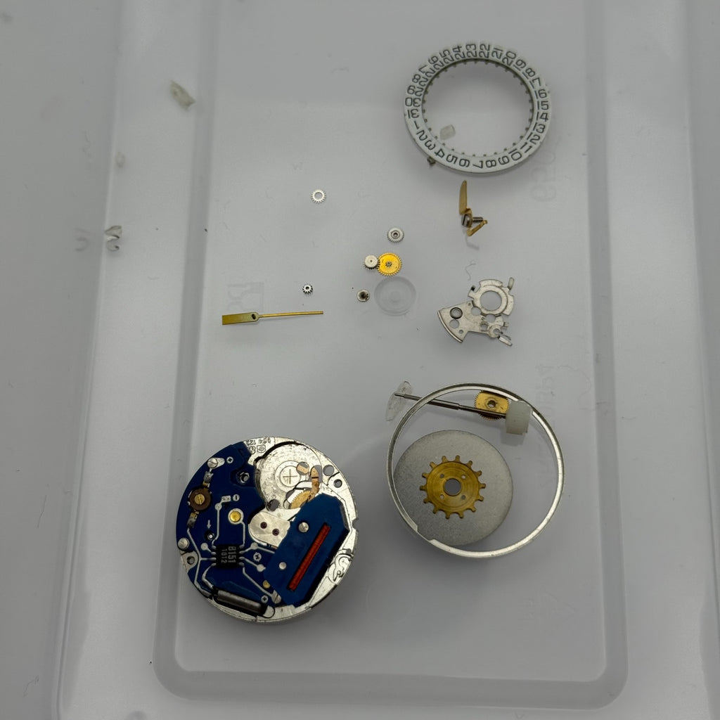 ETA 954.122 Watch Movement Incomplete Swiss Parts Repair