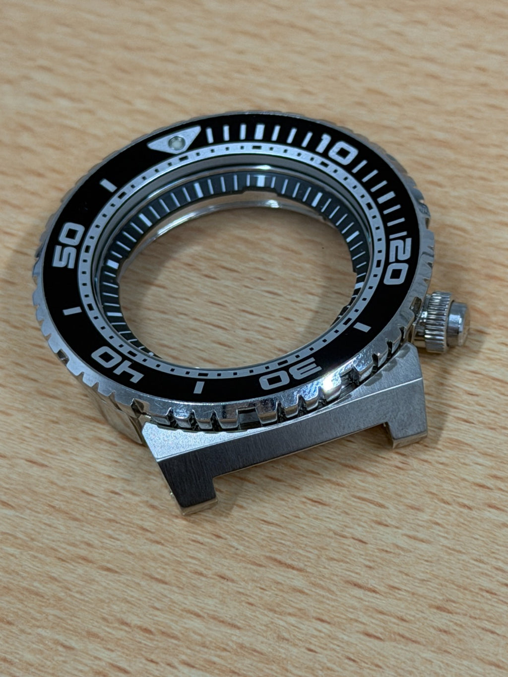 Seiko Caesar 7T92-0JG0 Chronograph Divers Watch Case SNDA13P1 - New Old Stock