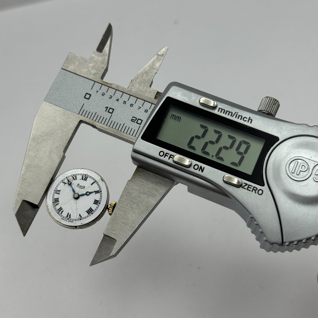 Revue Cal 78 Watch Movement - Roman Numerals - For Parts / Repair - 19.6mm