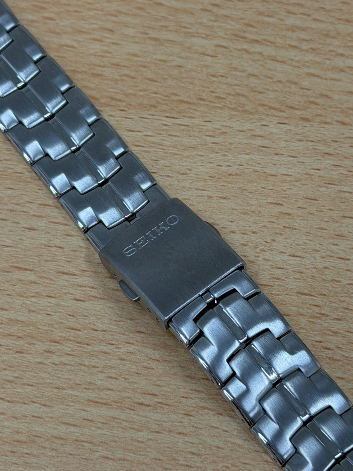 Seiko 33Z9-Z-I Bracelet - For Chronograph Model - 22mm Ends - Stainless Steel