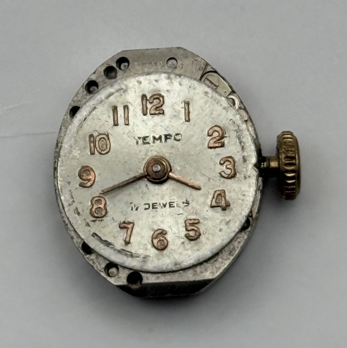 Tempo Watch Movement 17 Jewels Swiss Manual Wind Vintage Parts Repair 12.7mm
