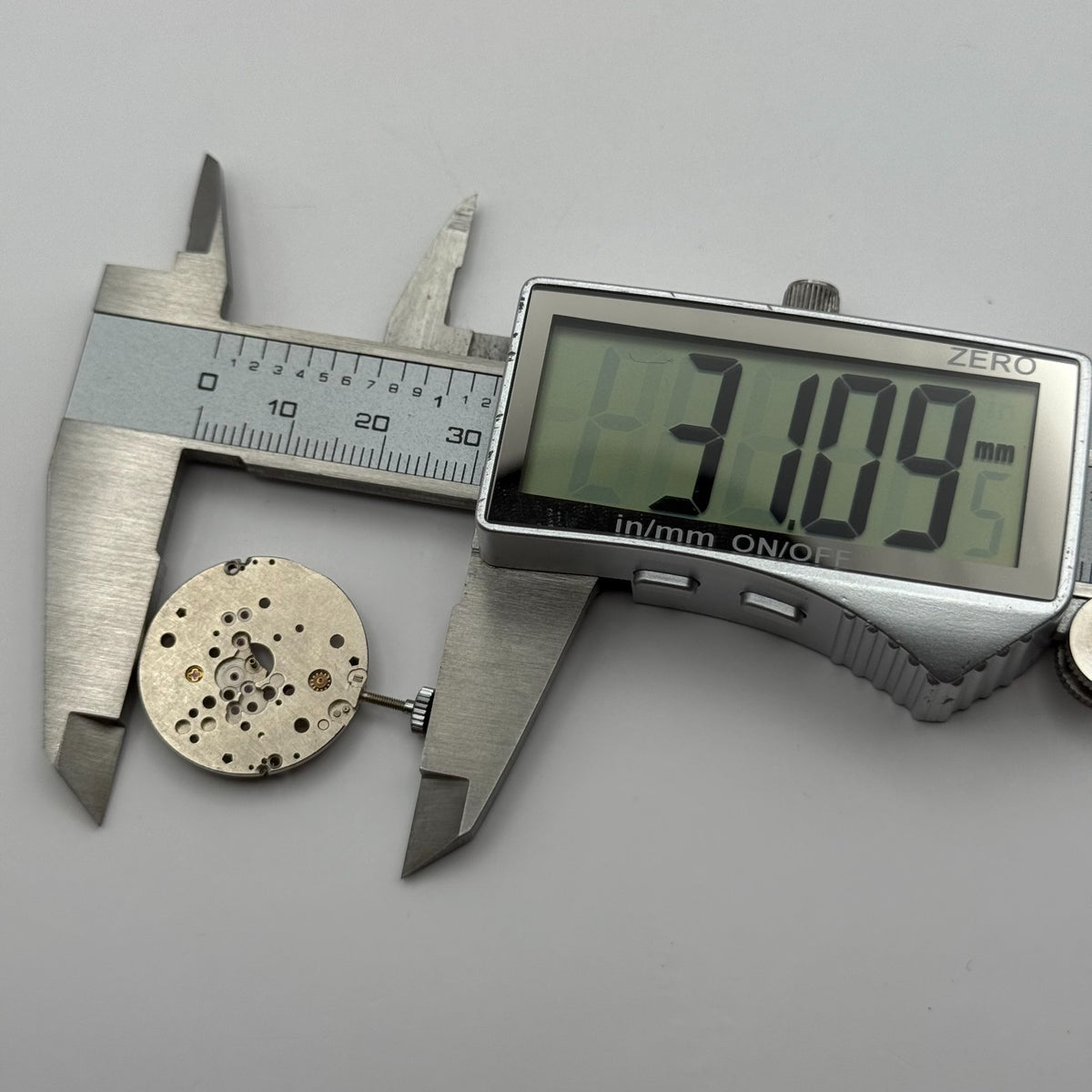 EB 8481 Watch Movement - Main Plate - For Parts / Repair - 23.7mm