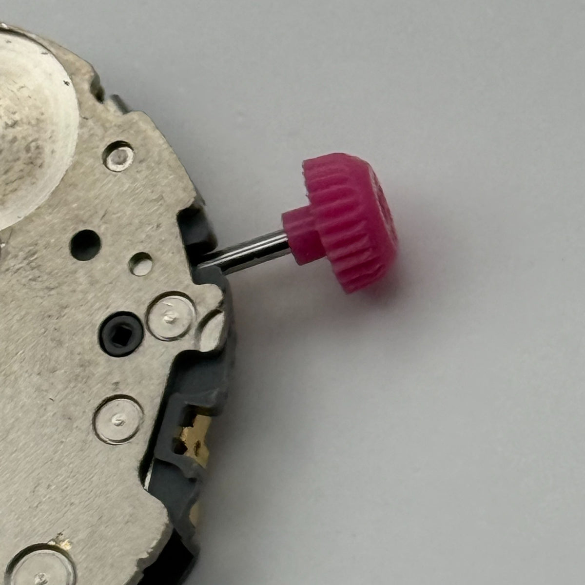 Miyota AW00 Watch Movement - Quartz Japan 0 Jewels - For Parts / Repair - 29.6mm