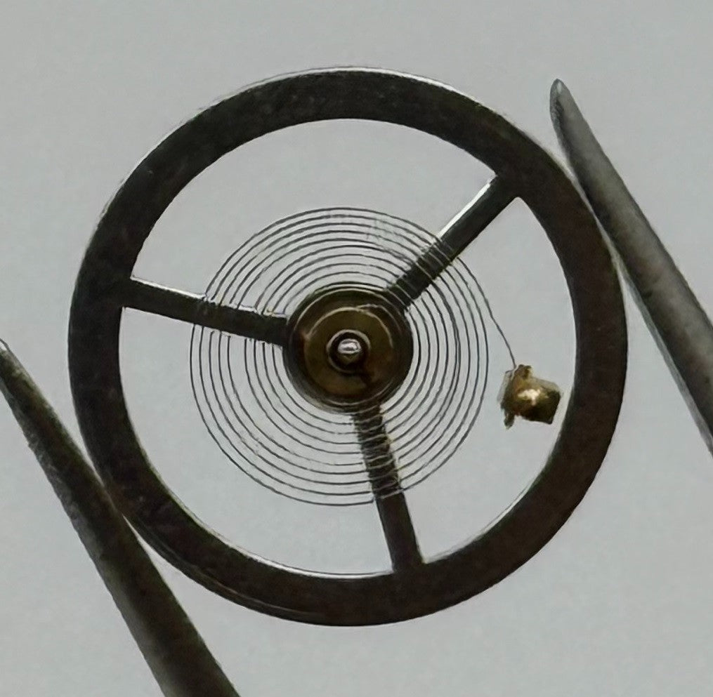 Desa 320 Balance Wheel Complete And Spring Renata 1607 Watch Movement Parts NOS