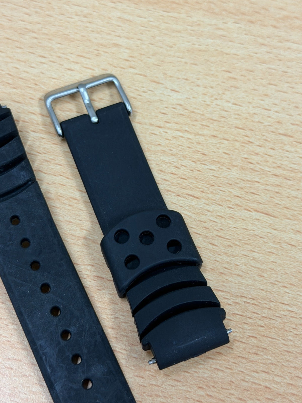 Seiko Z20 Rubber Divers Strap - 20mm Ends