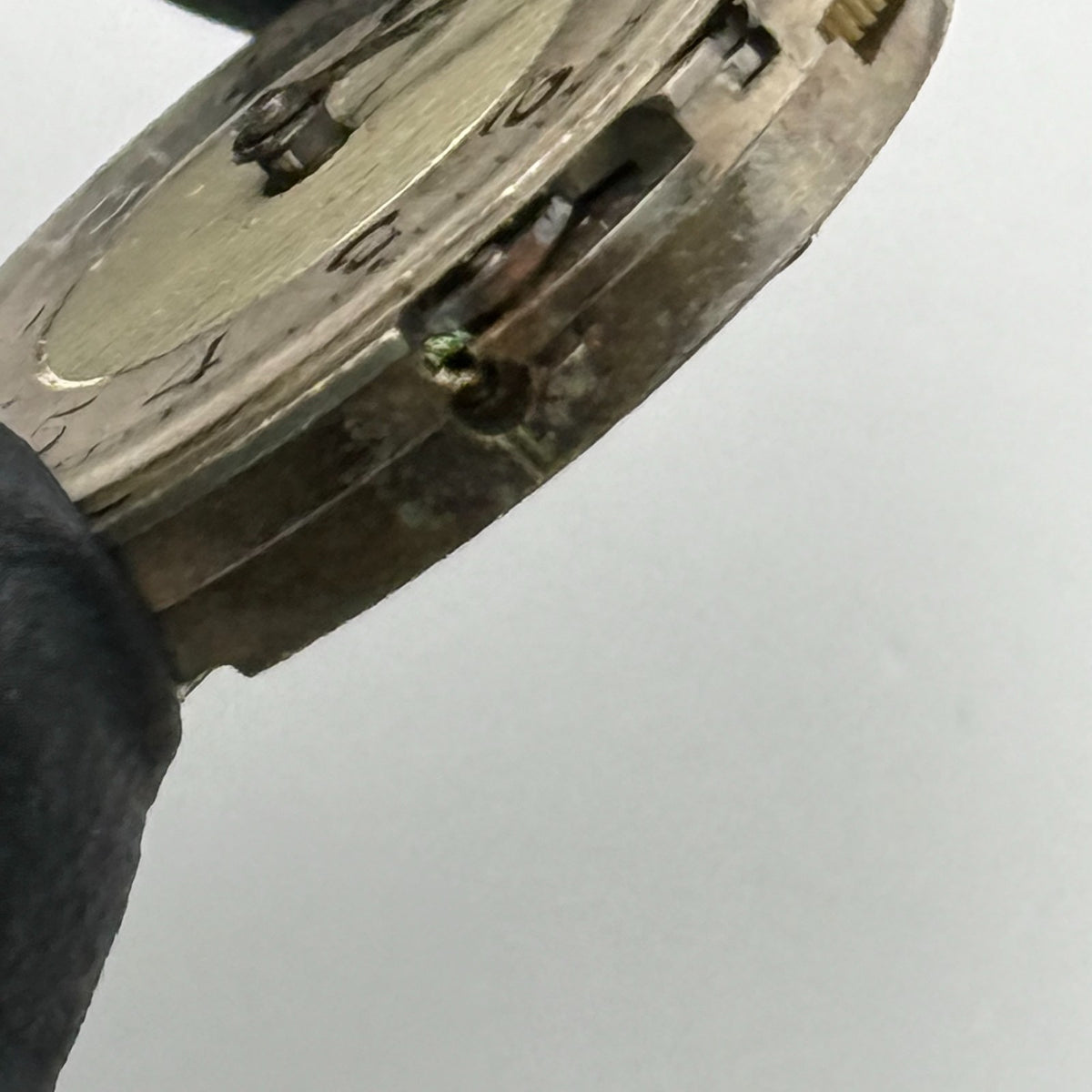 Unidentified 508 Watch Movement 15 Jewels Swiss Manual Wind Parts Repair 23.2mm