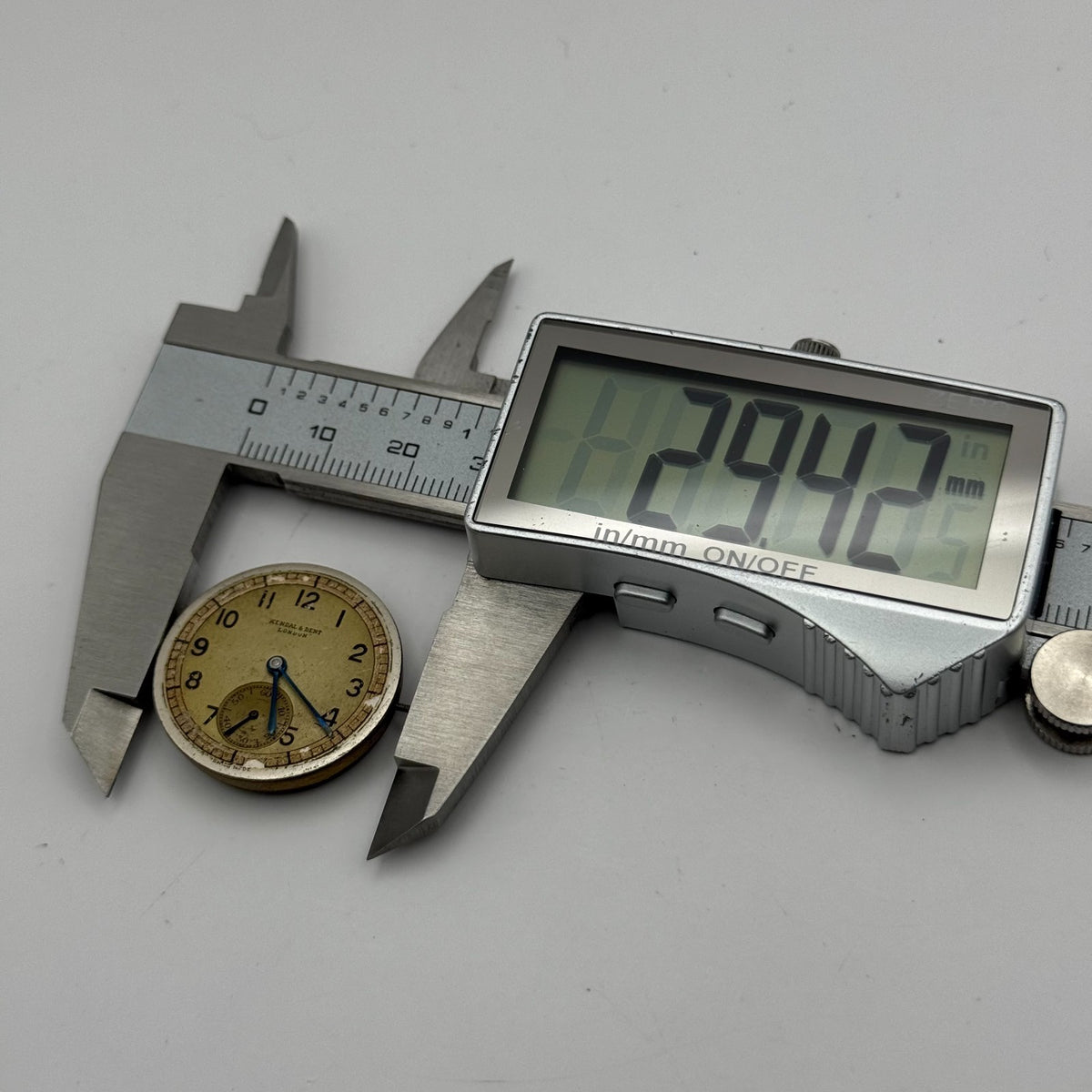 Kendal & Dent London Watch Movement - 17 Jewels - For Parts / Repair - 27mm