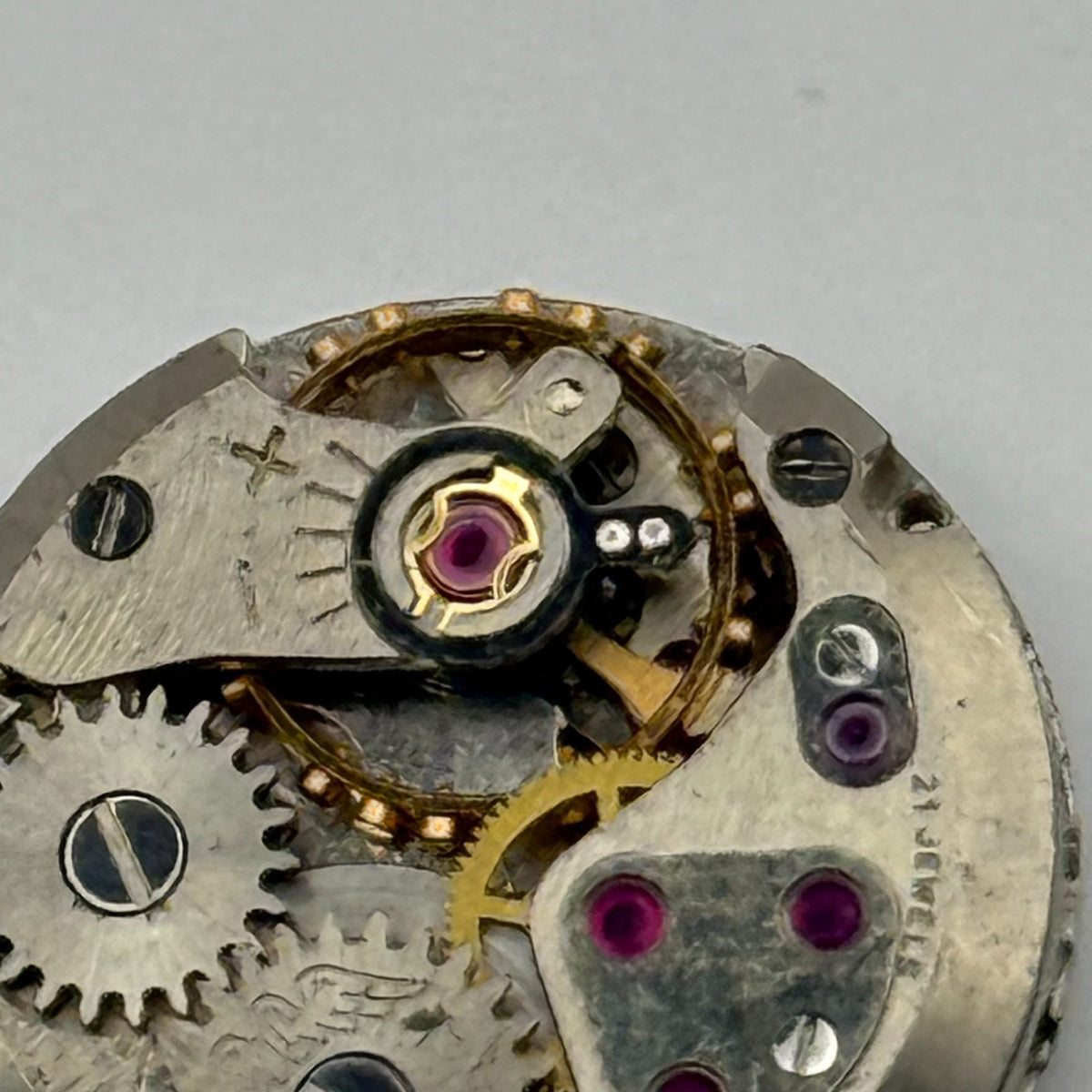 ETA 2410 Watch Movement Running Rotary 21 Jewels Swiss Parts Repair 15.2mm