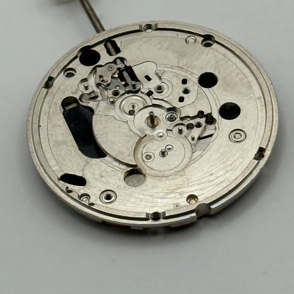 ETA 555.415 Watch Movement Quartz Unadjusted 7 Jewels Swiss Parts Repair 23.9mm