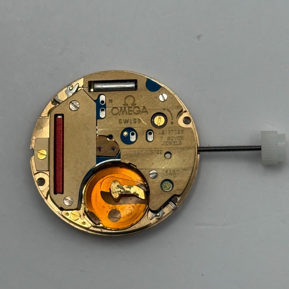 Omega 1420 Watch Movement - Running - Incomplete - For Parts / Repair - 23.9mm