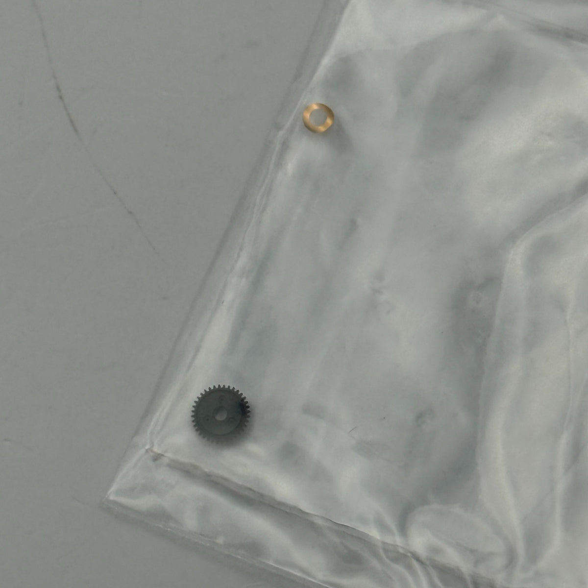 Miyota 1L22 Watch Movement Quartz Japan Untested Parts Repair Spares 15.3mm