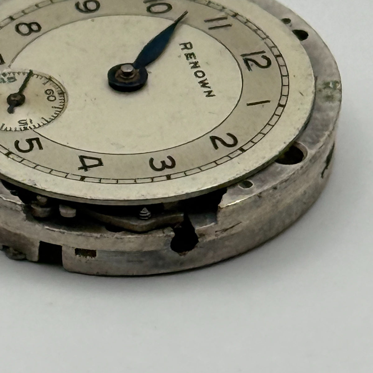 Bravingtons 975 Watch Movement Renown Sub Seconds Manual Vintage Parts 21.9mm
