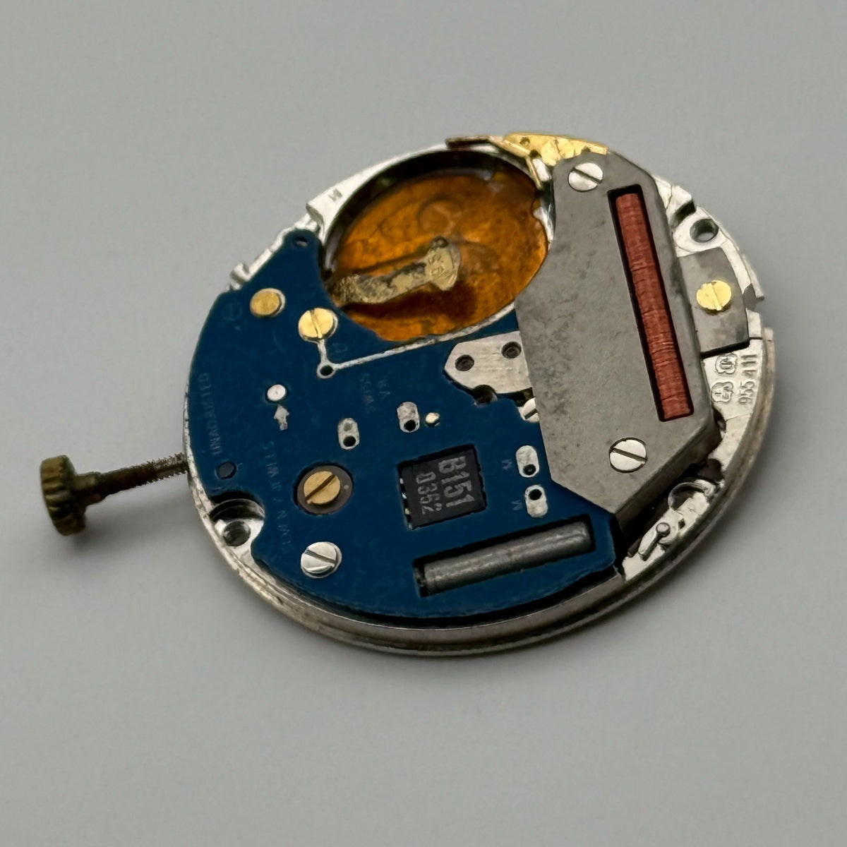 ETA 955.411 Watch Movement Running Quartz Swiss 7J Parts Repair Spares 23.7mm