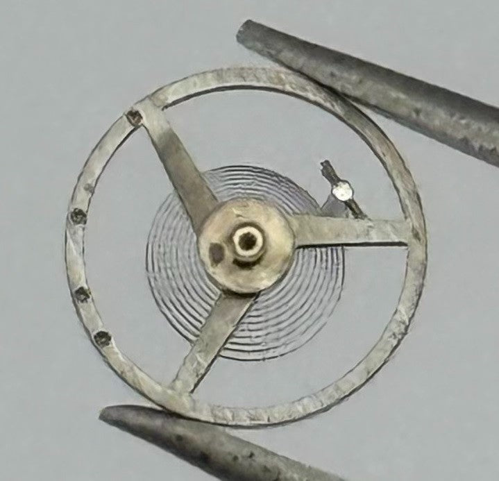 AS 976 1012 Balance Wheel Complete And Spring 5’’’ 1426 Watch Movement Parts NOS
