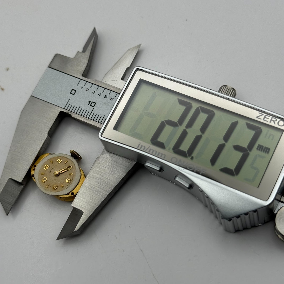Smiths Watch Movement Running Ladies England Manual Wind Parts Repair 12.7mm