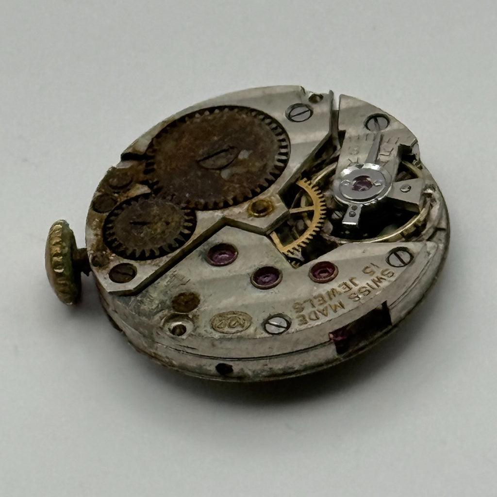 Record Pinnacle Cal 102 Watch Movement - 15 Jewels 19.7m - For Parts / Repair