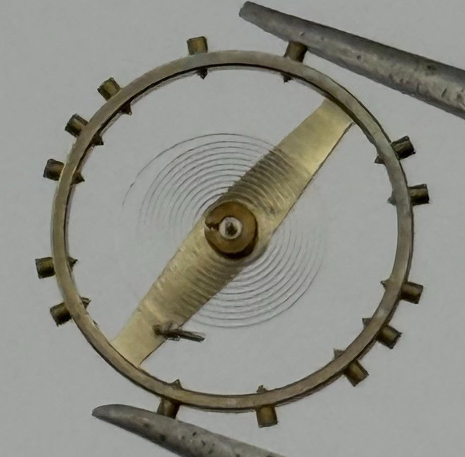Peseux 320 330 Balance Wheel Complete And Spring 454 M Watch Movement Parts NOS