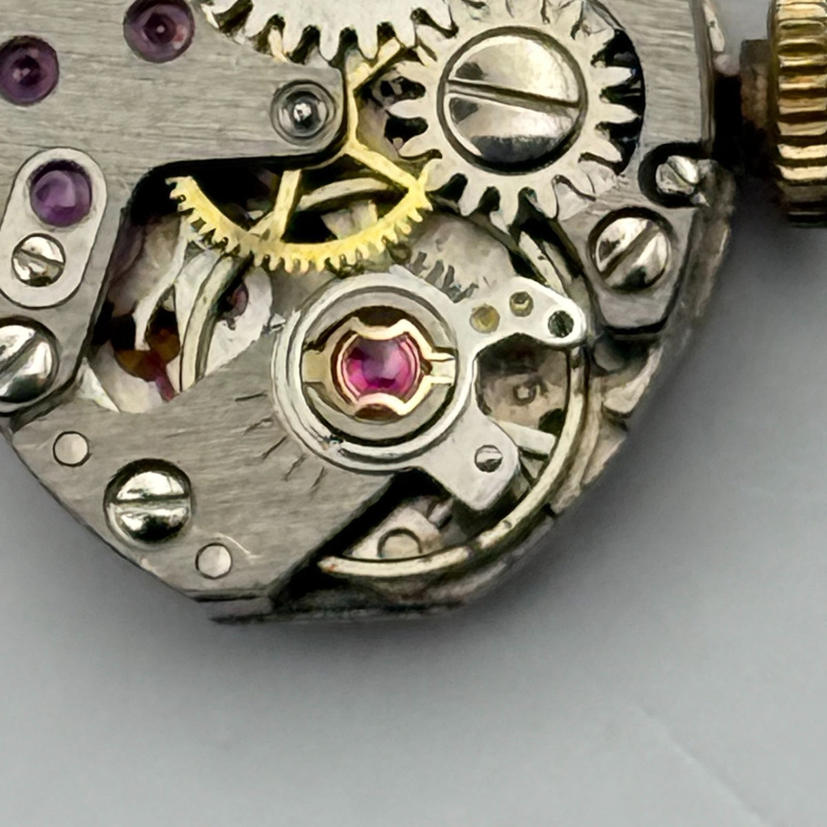 PUW 1075 Watch Movement Running Astoria 17 Jewels Swiss Manual Wind Parts 12.9mm