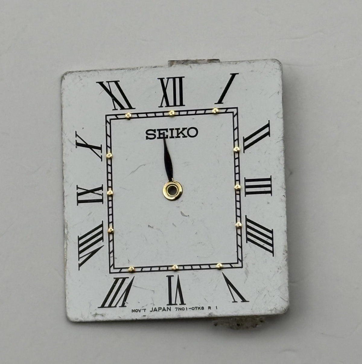 Seiko Watch 7N01-0TK8 Dial White Japan Vintage Spare Parts Repair 21.3mm