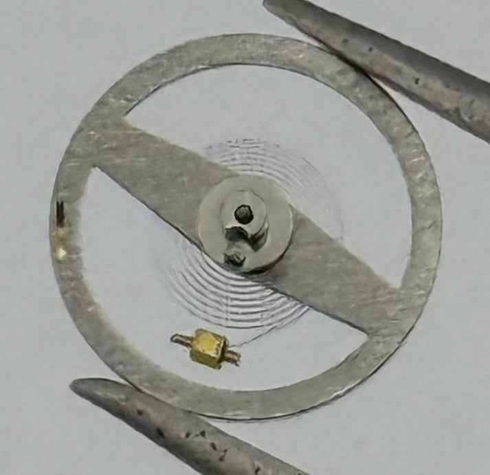 RL 8013 /2 Balance Wheel Complete And Spring 8¾’’’ 5000 Watch Movement Parts NOS