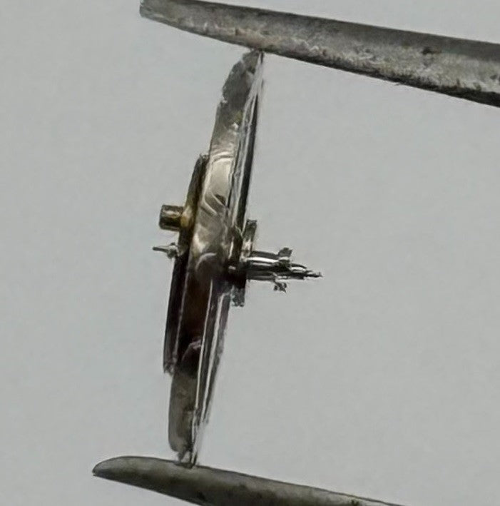 Lanco 576 PL Balance Wheel Complete And Spring 5’’’ Watch Movement Parts NOS