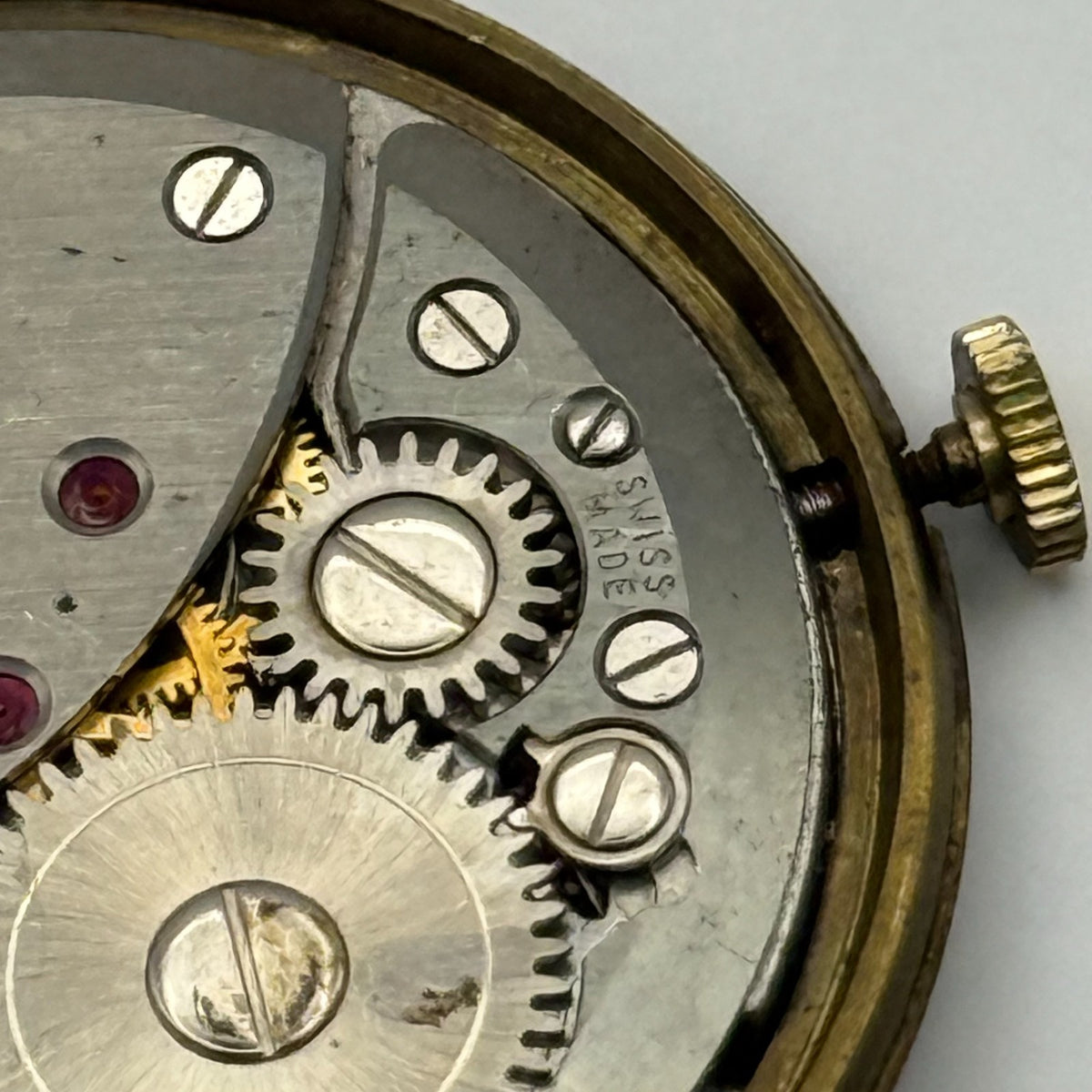 FHF 67 Watch Movement - Avia 15 Jewels - For Parts / Repair - 29.8mm
