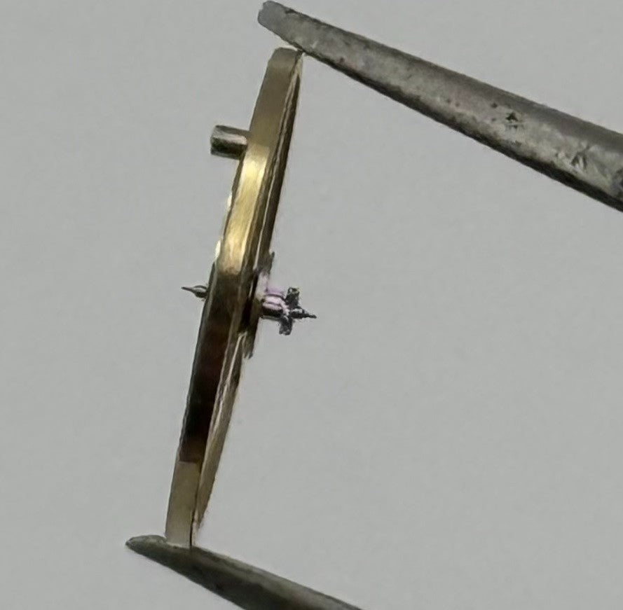 Peseux 7040 Balance Wheel Complete And Spring Renata 1681 M Watch Movement Parts