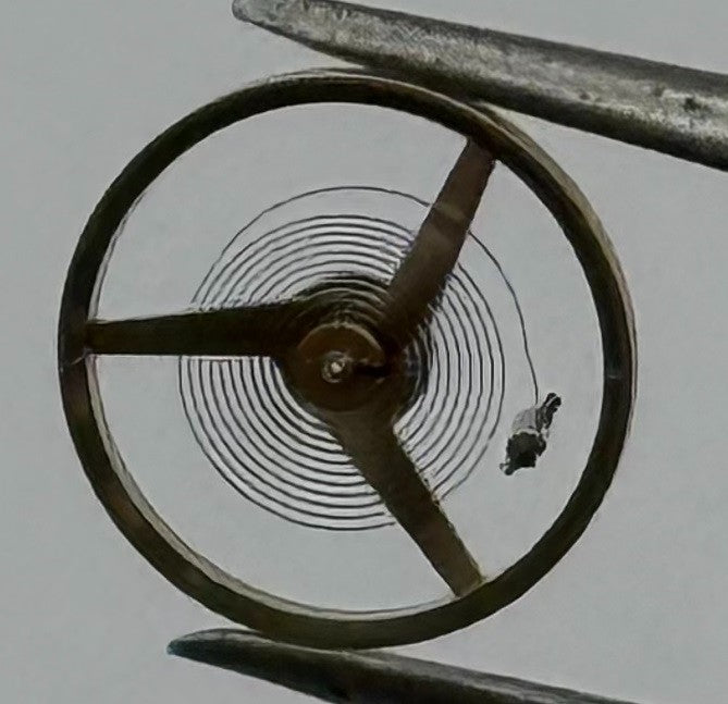 ST 69-21 Balance Wheel Complete And Spring Renata Watch Movement Parts NOS