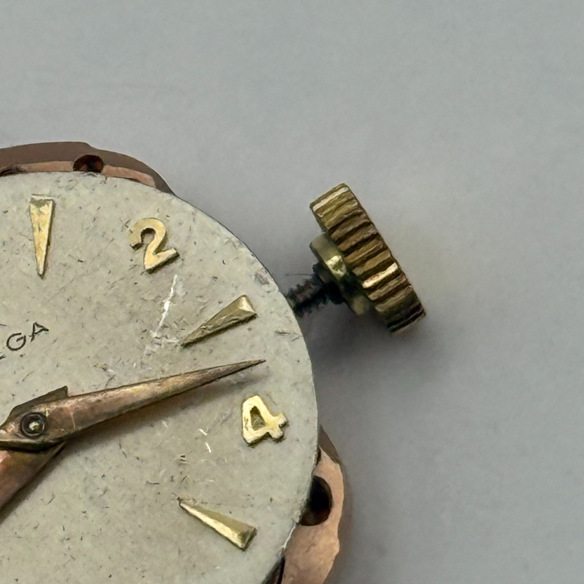 Omega 244 Watch Movement - Ladies 17 Jewels - For Parts / Repair - 17.9mm
