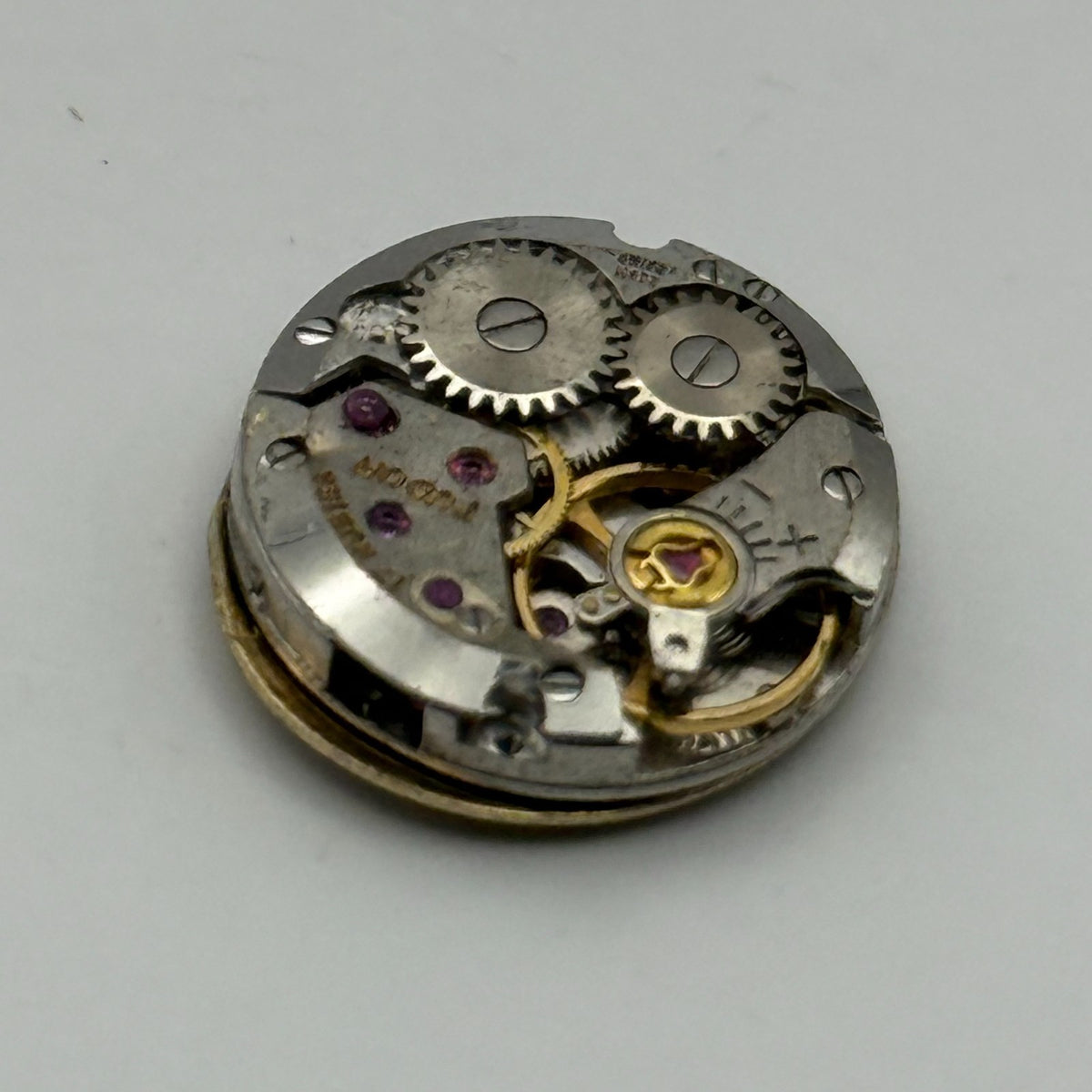 Tudor Precision Watch Movement - 17 Rubies Ladies - For Parts / Repair - 15.5mm