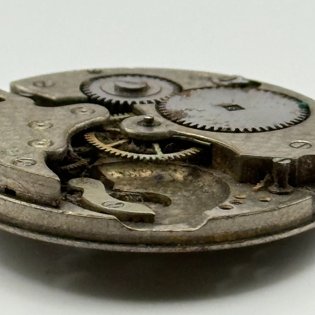 FHF Patent 51482 Watch Movement Swiss 7 Jewels Incomplete Parts Repair 29.2mm