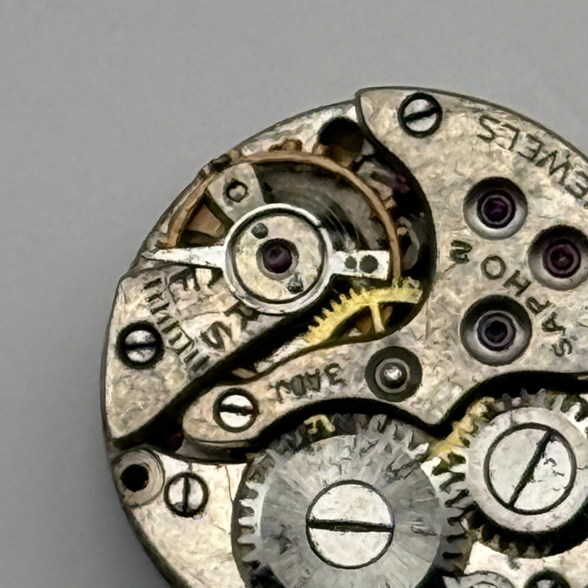 Sapho 2 Watch Movement - 15 Jewels 3 ADJ. - For Parts / Repair - 15.1mm