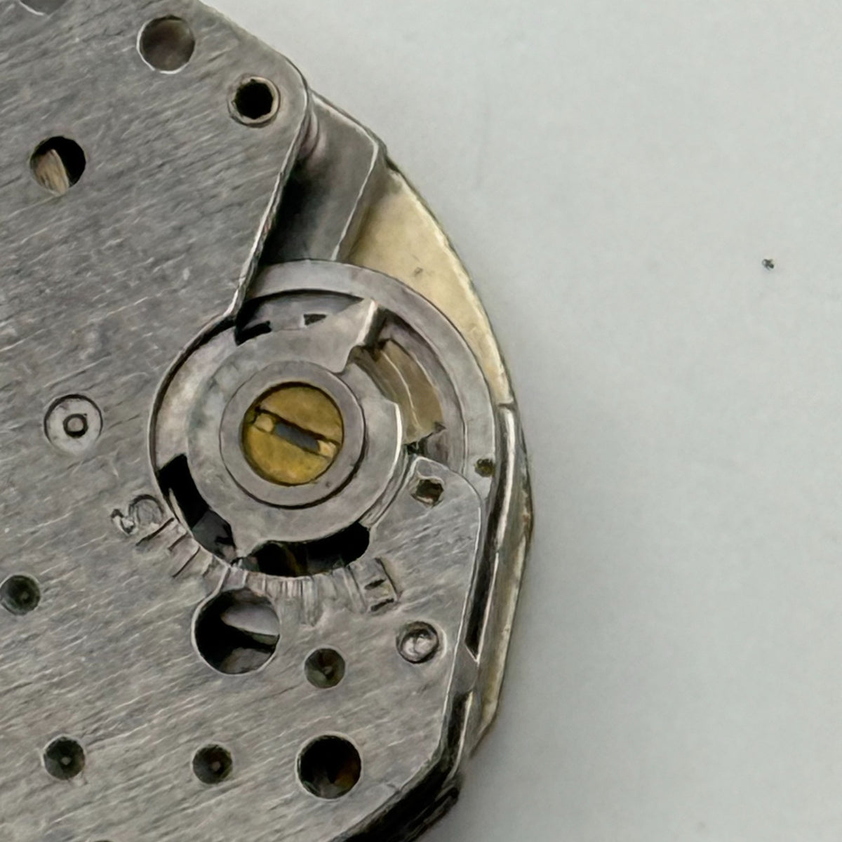 Timex 453 Watch Movement Great Britain Manual Wind Vintage Parts Repair 14.2mm