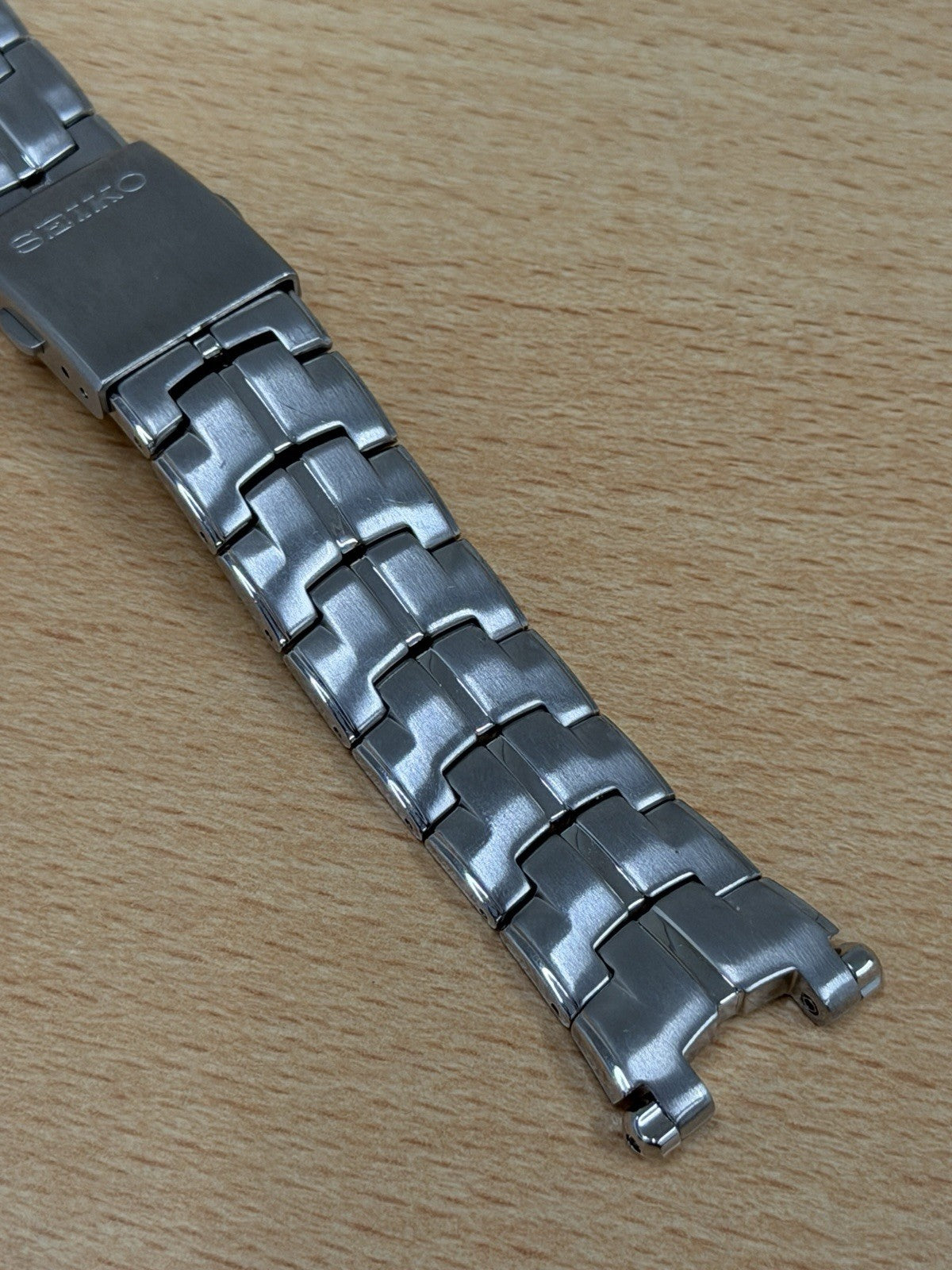 Seiko 33Z9-Z-I Bracelet - For Chronograph Model - 22mm Ends - Stainless Steel
