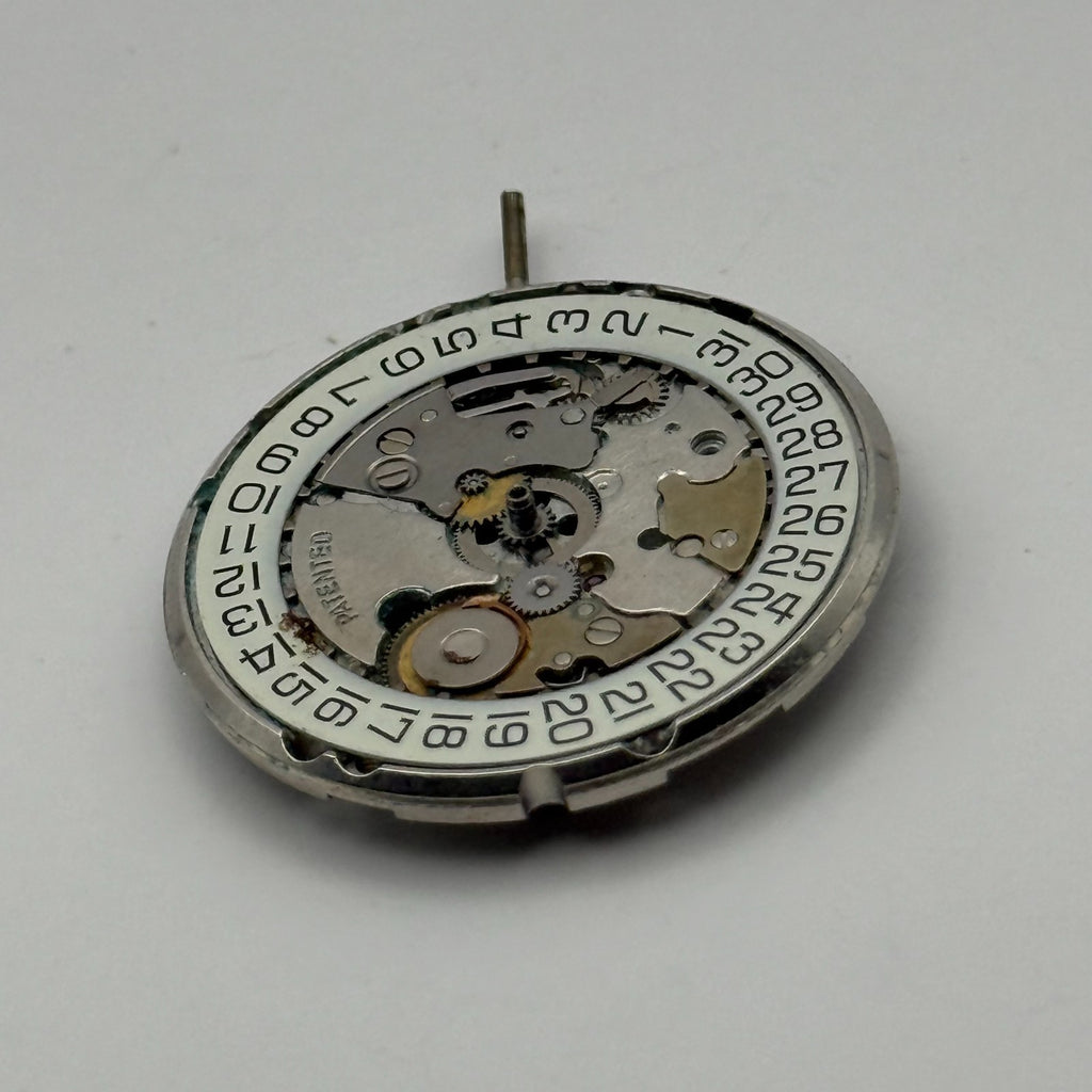 ETA 954.111 Watch Movement Quartz Swiss Date 7 Jewels Parts Repair Untested 26mm