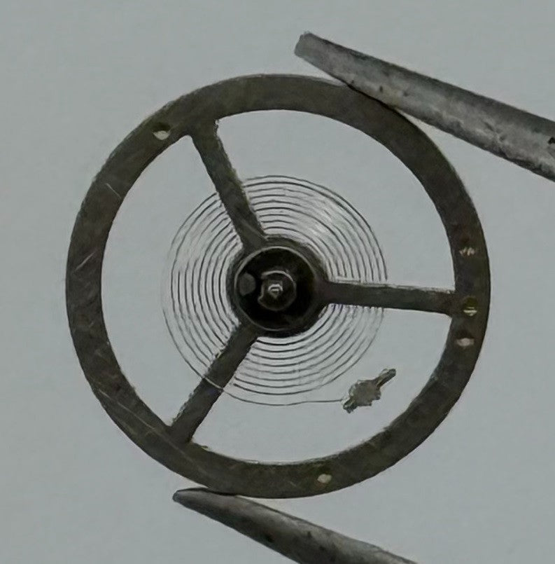 EB 1297 1469 Balance Wheel Complete And Spring Renata 117 Watch Movement Parts