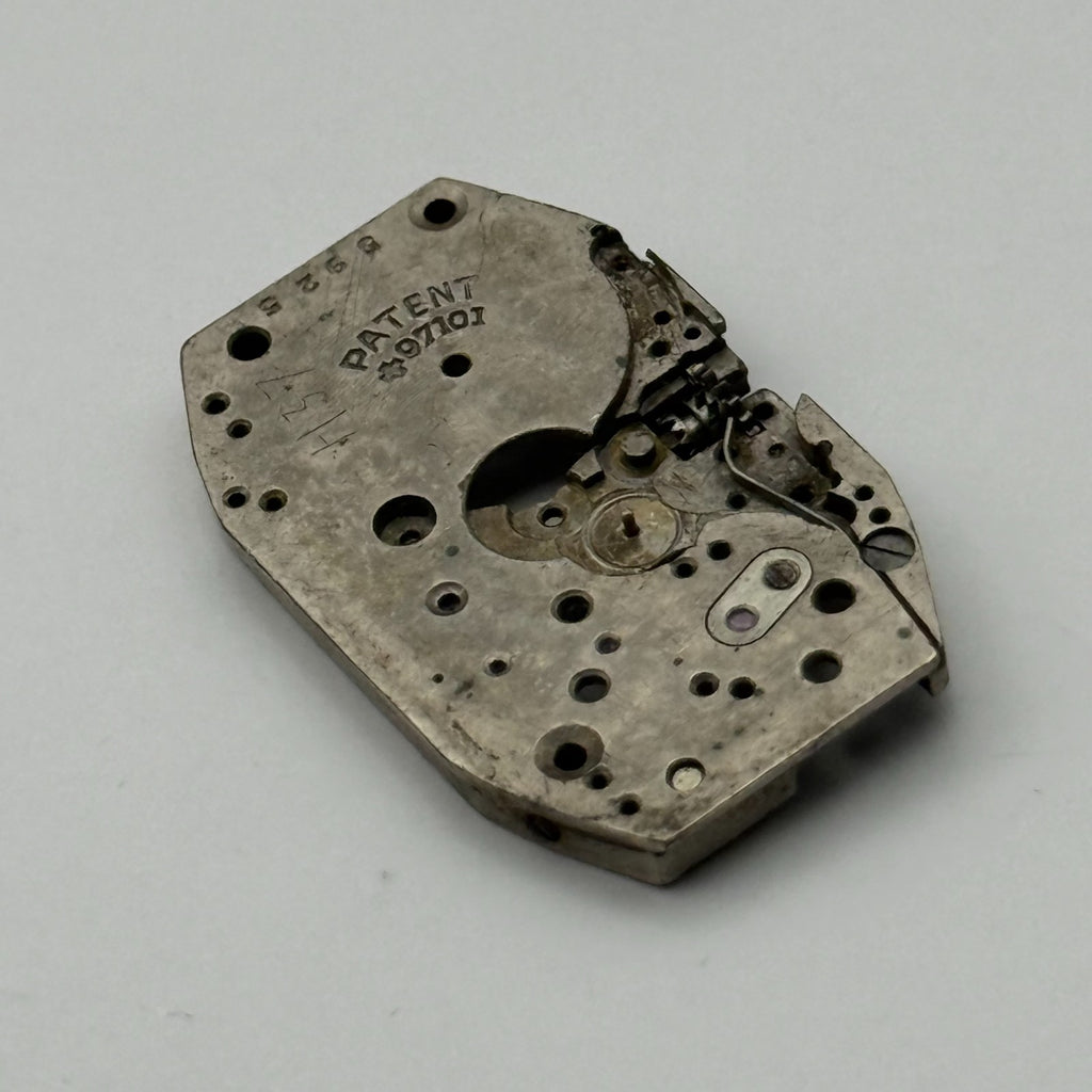 EB Watch Movement Swiss Incomplete Patent 97101 Vintage Parts Repair 15.4mm