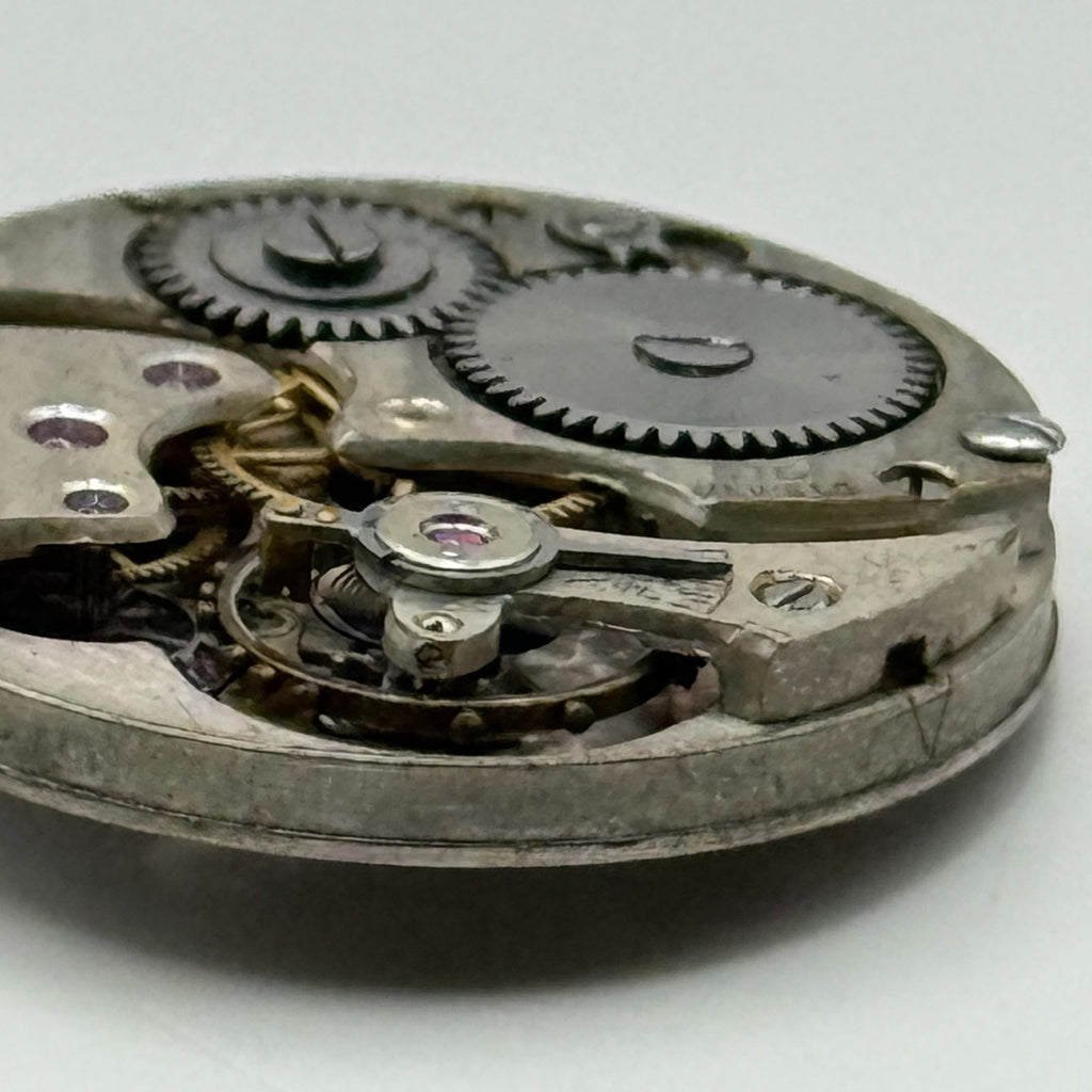 A. Calame & Fils 092 Watch Movement Trinitas Swiss Manual Wind Parts 22.1mm