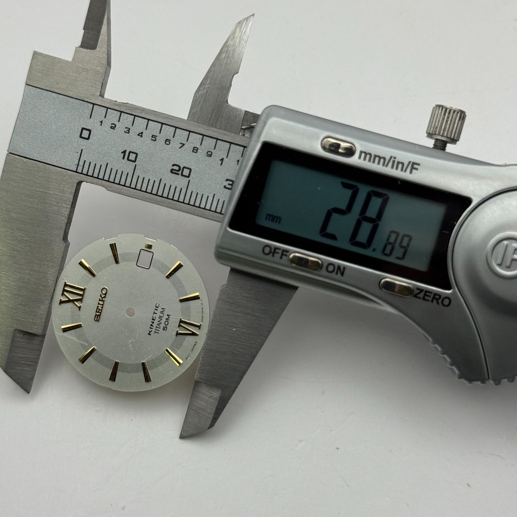 Seiko 5M62-0DF8 Watch Dial Kinetic Titanium 50M Silver Spare Parts Repair 28.8mm