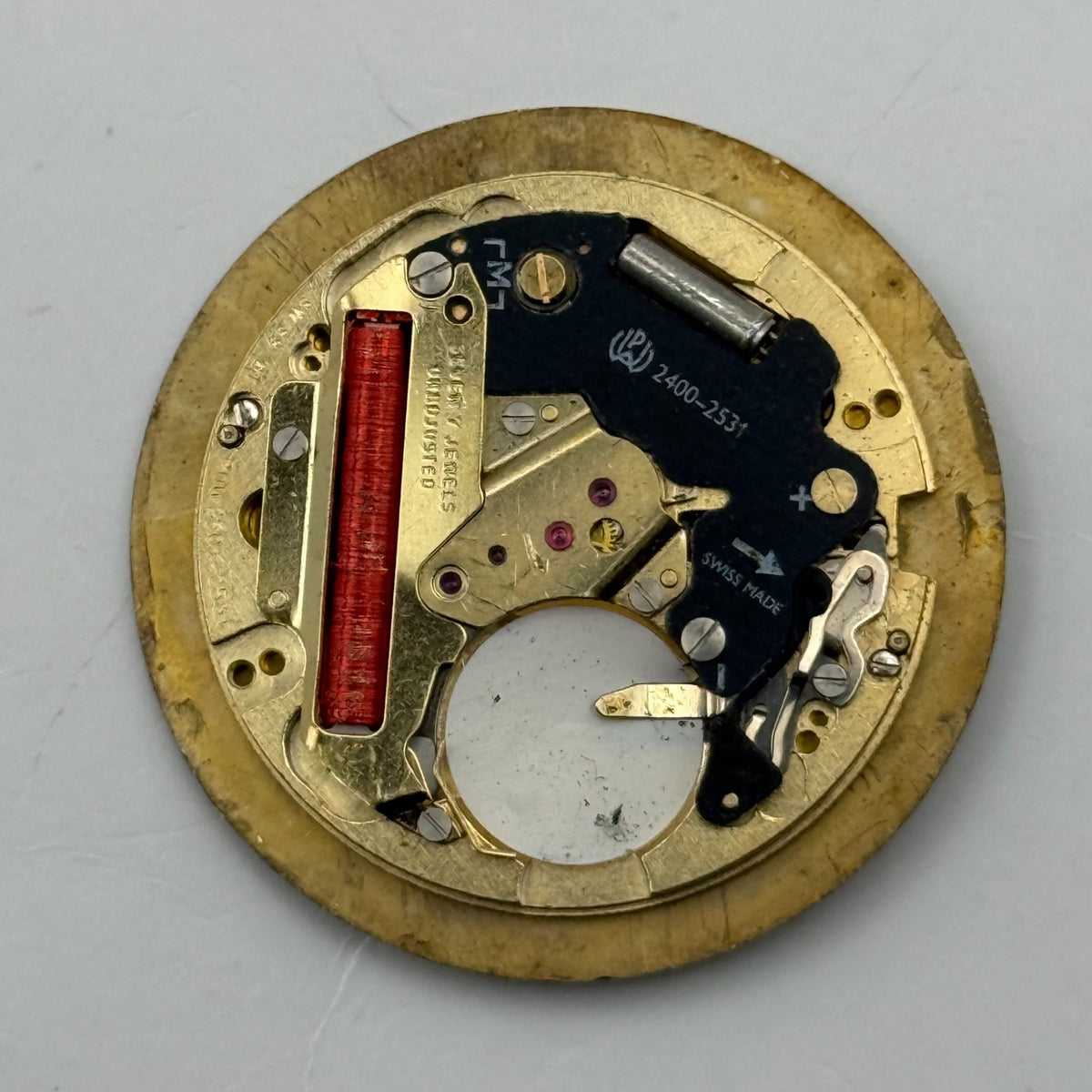 PUW 2501-2531 Watch Movement UNTESTED Quartz Marvin Revue 7J Swiss Parts 26.1mm