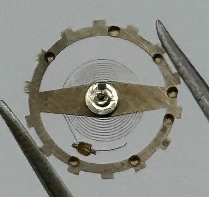 Brac 2051 Balance Wheel Complete And Spring 5¼’’’ 69 M Watch Movement Parts NOS