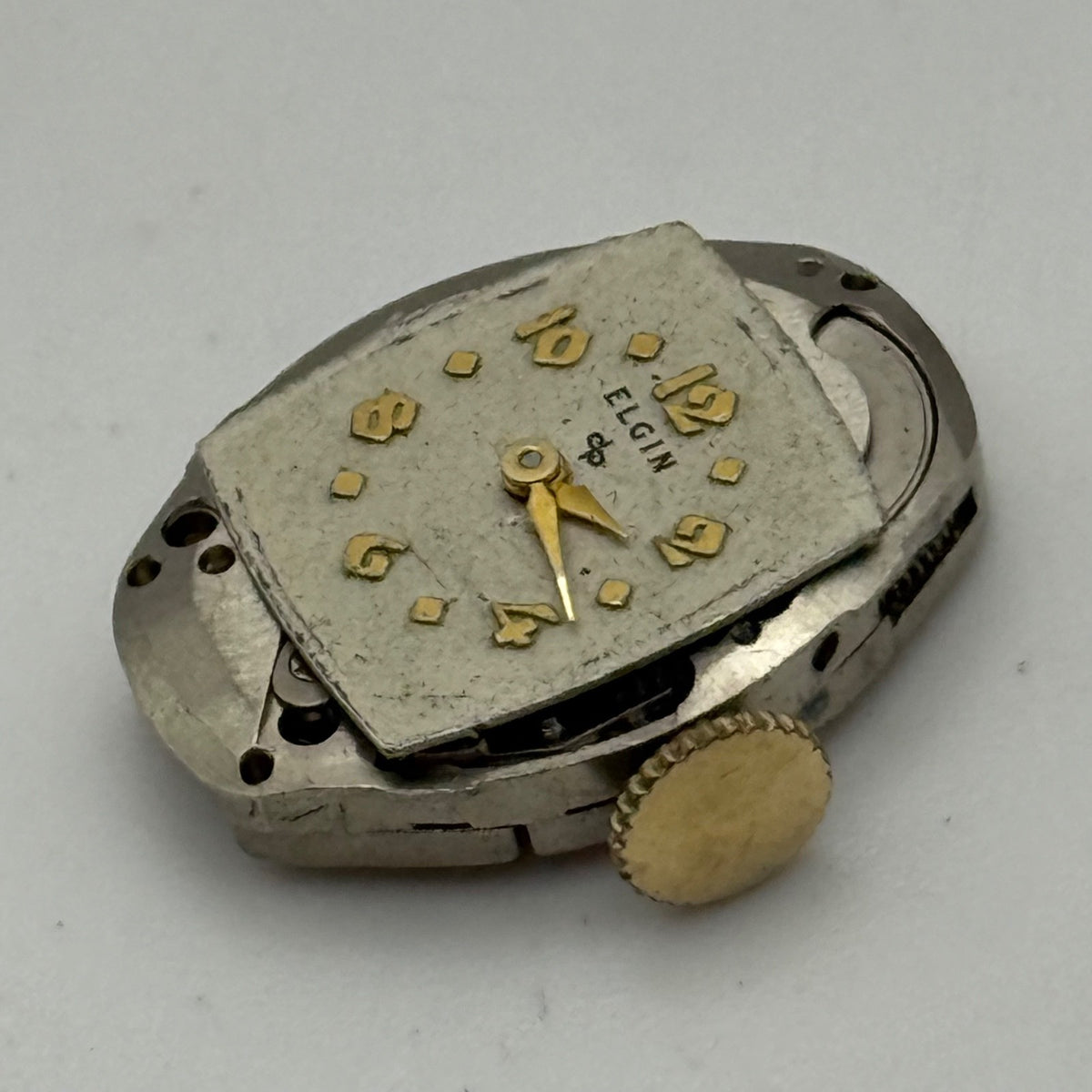 Elgin 662 Watch Movement - 17 Jewels USA American - For Parts / Repair - 14.3mm