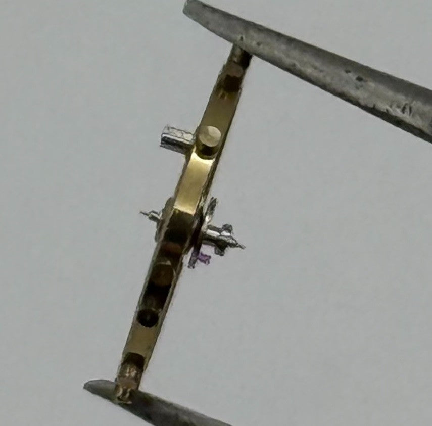 FHF 25 Balance Wheel Complete And Spring Renata 566 Watch Movement Parts NOS