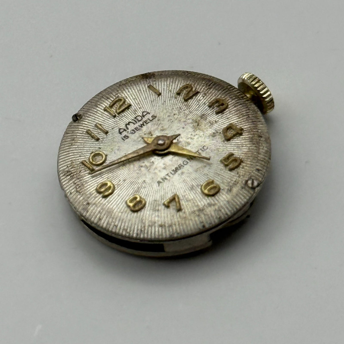 Amida 585 Watch Movement 15 Jewels Swiss Manual Wind Vintage Parts Repair 18.3mm