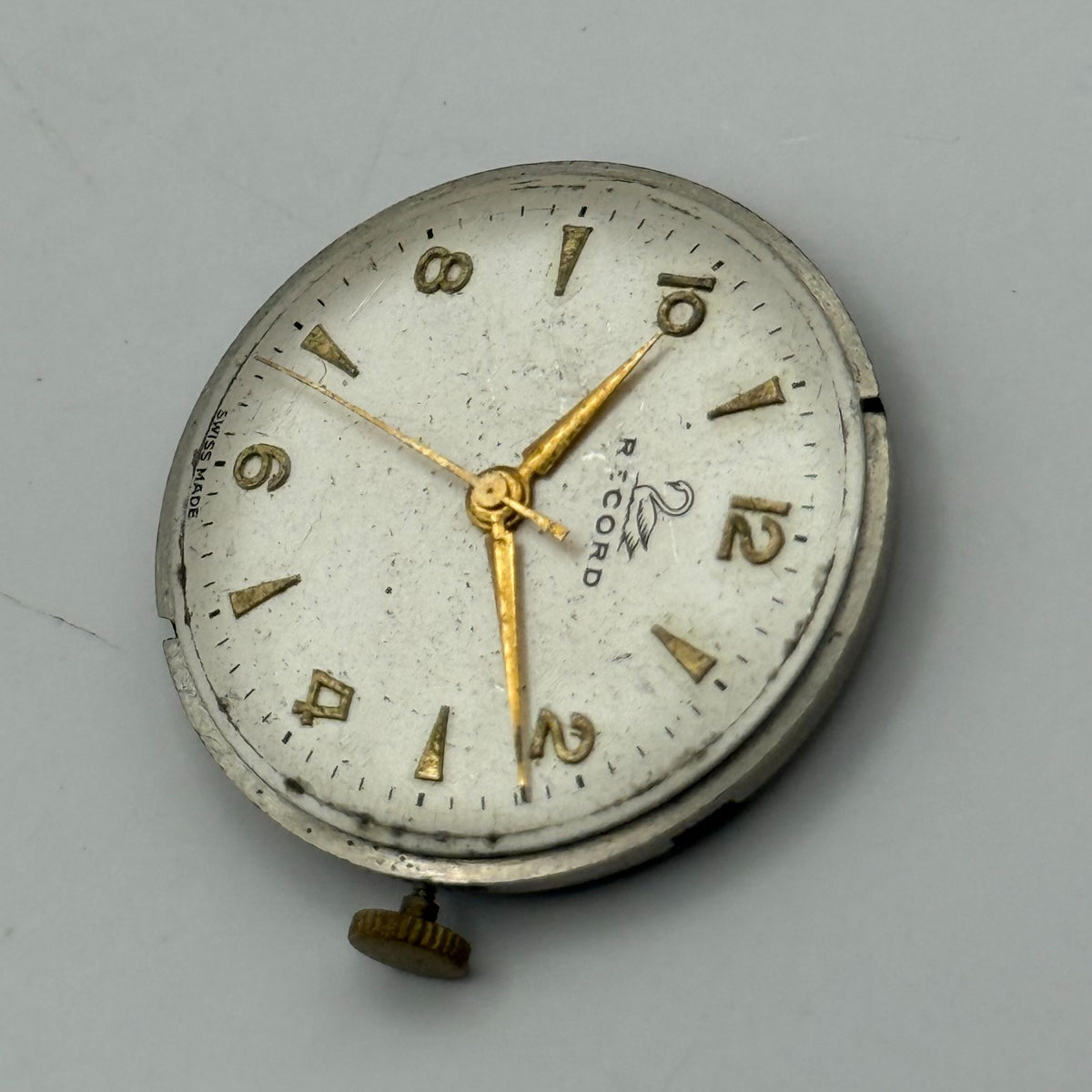 Record 620 Watch Movement - Running - For Parts / Repair - 26.5mm