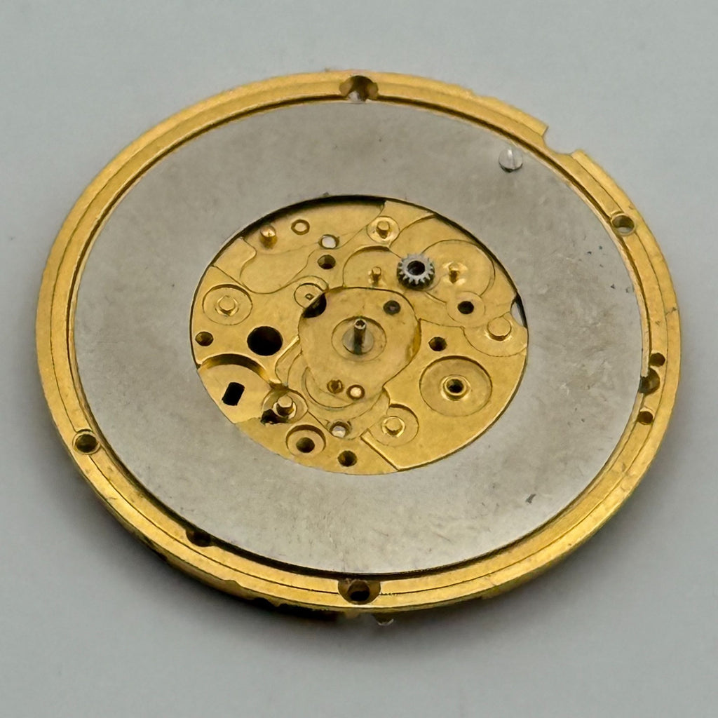 Omega 1434 Quartz Watch Movement - 6 Jewels - For Parts / Repair - 23.8mm